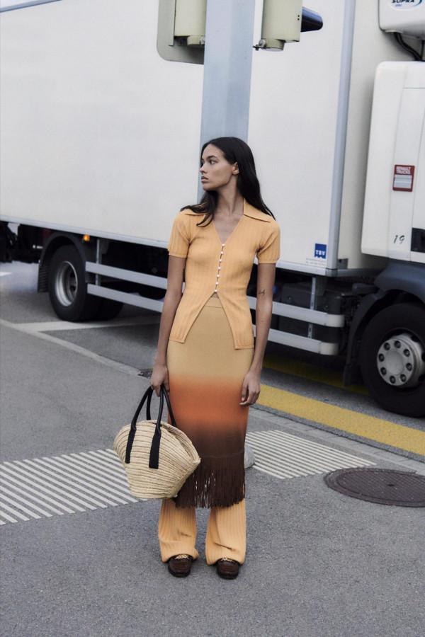 2022春:源自地中海的綺麗風景,Sandro 演繹出與生俱來的法式魅力 2022春:源自地中海的綺麗風景,Sandro 演繹出與生俱來的法式魅力