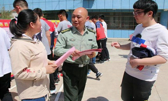 2022年參軍要求有變化，五種人不可報名，大學生要提前瞭解