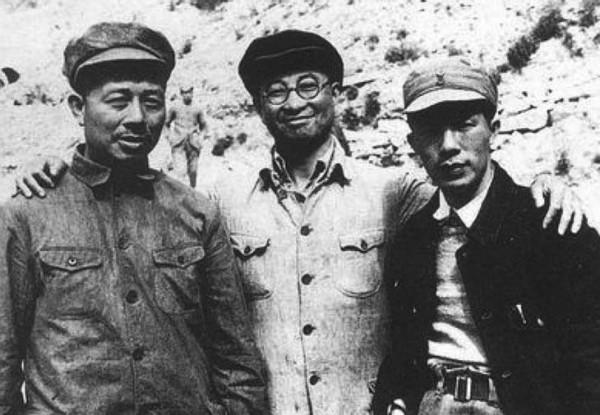 1949年開國大典將星雲集，葉劍英元帥為何缺席，其背後有何隱情？