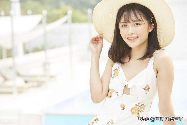 小個子女生適合長裙還是短裙? 小個子女生適合長裙還是短裙?