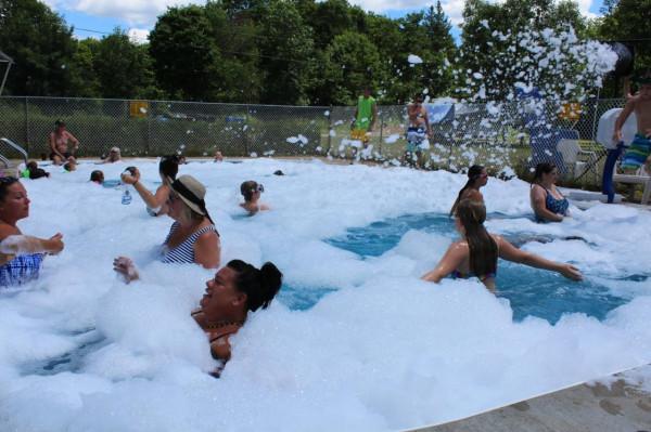 加拿大安省湖區露營地“古蹟尋蹤”,會賺錢、懂享樂的新主人會是您嗎? 加拿大安省湖區露營地“古蹟尋蹤”,會賺錢、懂享樂的新主人會是您嗎?