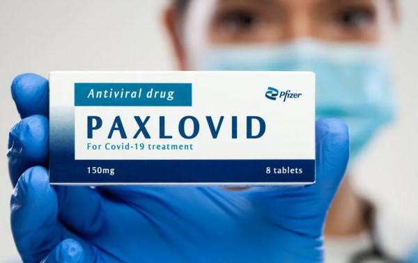 好問題，美國已治癒的4200萬新冠病人，都是咋治癒的？