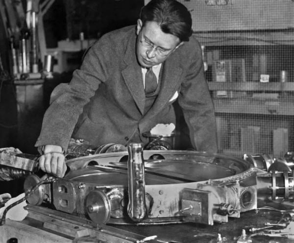 透過改變原子核裡的質子數,就可以製造出新物質,現在能做到嗎? 透過改變原子核裡的質子數,就可以製造出新物質,現在能做到嗎?