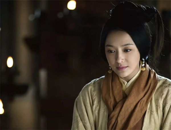 劉邦死前,給戚夫人安排3條活路,沒想到她自己作死,還害了兒子 劉邦死前,給戚夫人安排3條活路,沒想到她自己作死,還害了兒子