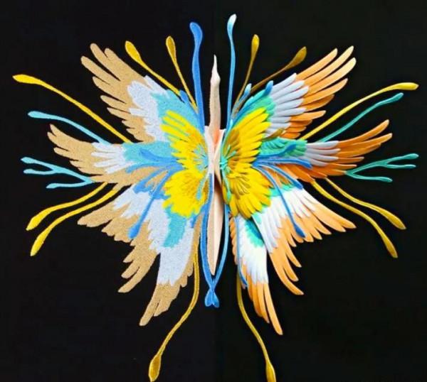 小小紙鶴，大大的藝術