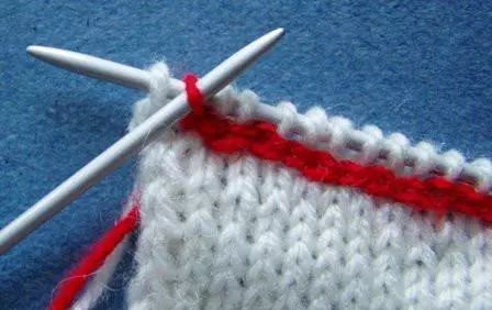 實用的毛衣橫向鎖針裝飾邊織法教程，會編織的一看就懂