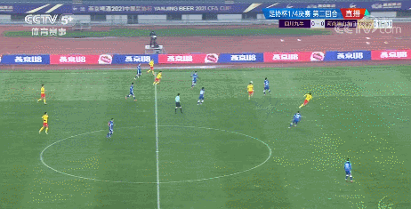 26歲蘇寧舊將梅西附體!左右兩個肋部來回穿插,如泥鰍一樣順滑 26歲蘇寧舊將梅西附體!左右兩個肋部來回穿插,如泥鰍一樣順滑