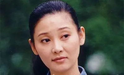 被馮小剛渣了又渣,徐帆卻覺得幸福,因寵丈夫被罵,徐帆冤不冤? 被馮小剛渣了又渣,徐帆卻覺得幸福,因寵丈夫被罵,徐帆冤不冤?