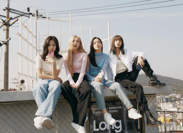 LISA已接種疫苗，昨天下午確診被感染新冠