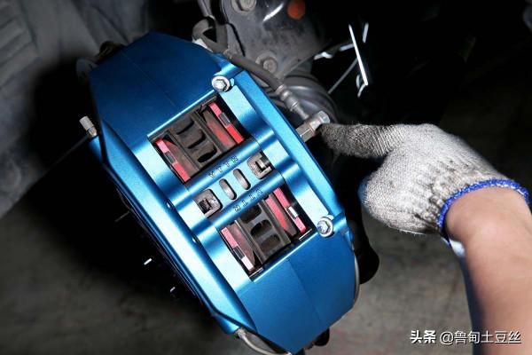 「轂銳馳」多活塞卡鉗安裝15大步驟任何細節都不能馬虎