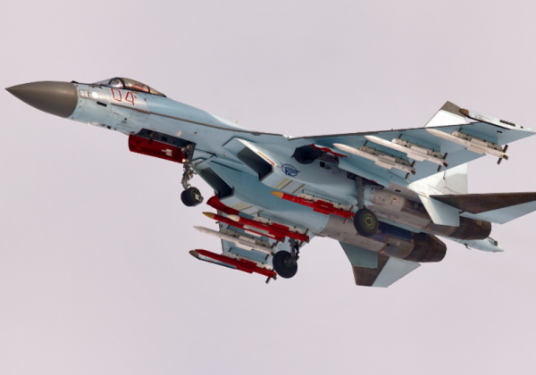 蘇-35銷量急速下跌，三國退貨損失近百億，伊朗或將&OpenCurlyDoubleQuote;雪中送炭&rdquo;