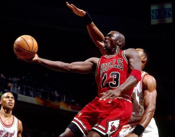 得分後衛一陣次數排名,強如韋德僅2次,喬丹10次非第一 得分後衛一陣次數排名,強如韋德僅2次,喬丹10次非第一