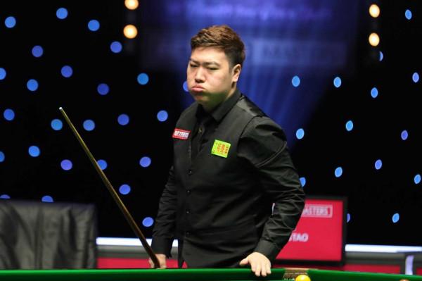 顏丙濤救賽點勝！北愛賽：曹宇鵬決勝局黑球惜敗塞爾比