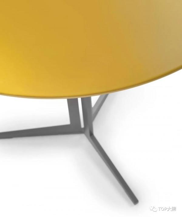 ​Flexform 2021室內系列：意式優雅的生活美學