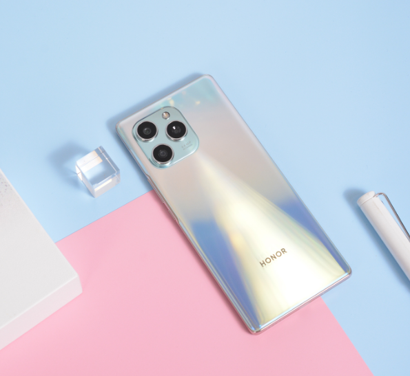 榮耀60SE釋出：聯發科天璣900+66W快充