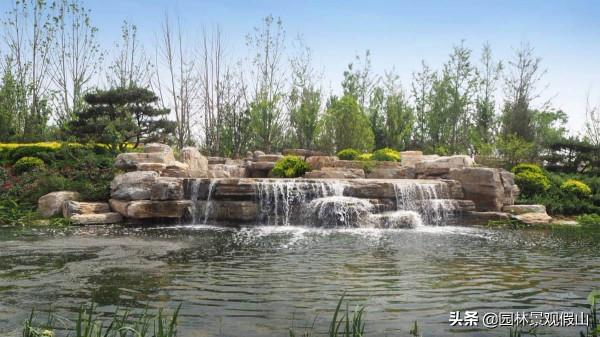 大隱隱於市的景觀石有著不曾遇見的清雅