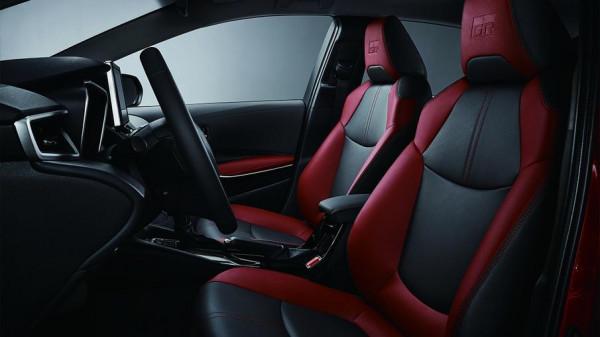 廣州車展上的“致命誘惑”,真男人都選最後一臺,太飄了! 廣州車展上的“致命誘惑”,真男人都選最後一臺,太飄了!