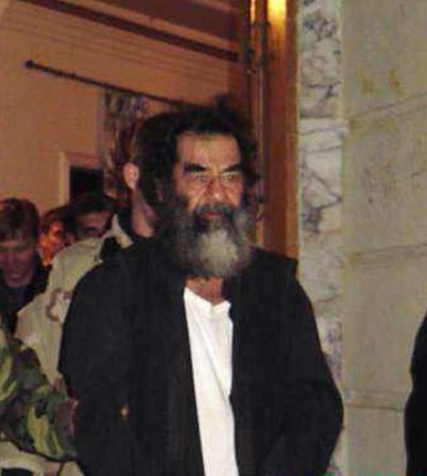 薩達姆8個月的逃亡生活是怎麼度過的?每天很恐慌,3天換次藏身地 薩達姆8個月的逃亡生活是怎麼度過的?每天很恐慌,3天換次藏身地