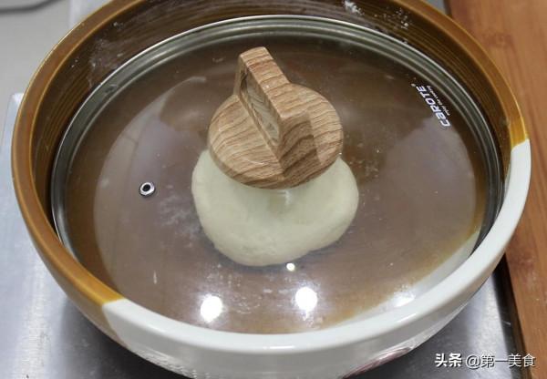 蒸韭菜豬肉包,學會這幾個技巧,韭菜脆嫩不出水,不回縮不塌陷 蒸韭菜豬肉包,學會這幾個技巧,韭菜脆嫩不出水,不回縮不塌陷