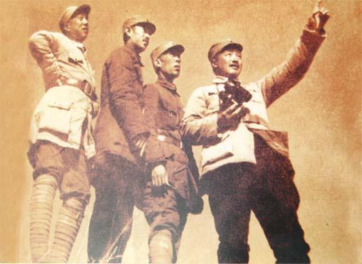 日軍少將偷襲賀龍指揮部，賀龍不按套路出牌，少將被斃殲日軍2000