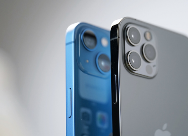 2021年最新手機續航排名:蘋果“超神”,iQOO第二、realme第三 2021年最新手機續航排名:蘋果“超神”,iQOO第二、realme第三