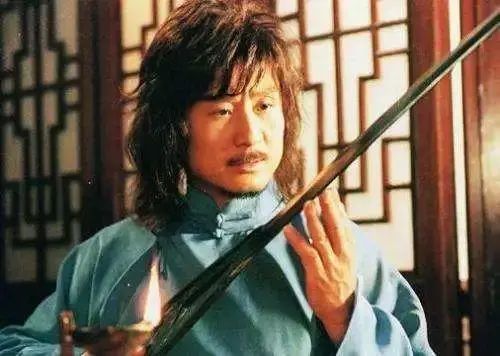 《家有仙妻》30年，四位主演無人問津，三位龍套配角大紅大紫