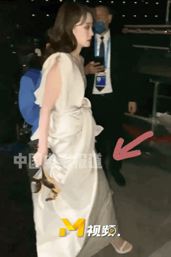 年終講：得道飛昇或萬劫不復？盤點2021年飛昇和下墜的男女明星