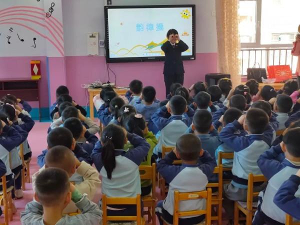 陽原縣檢察院走進幼兒園開展啟蒙法治教育活動 陽原縣檢察院走進幼兒園開展啟蒙法治教育活動