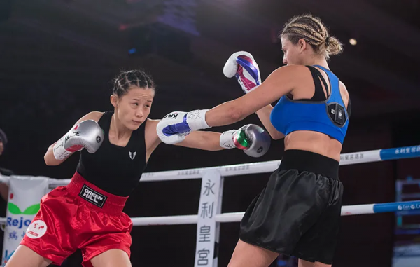 觀點｜職業女散打運動員，能打幾個普通男子？