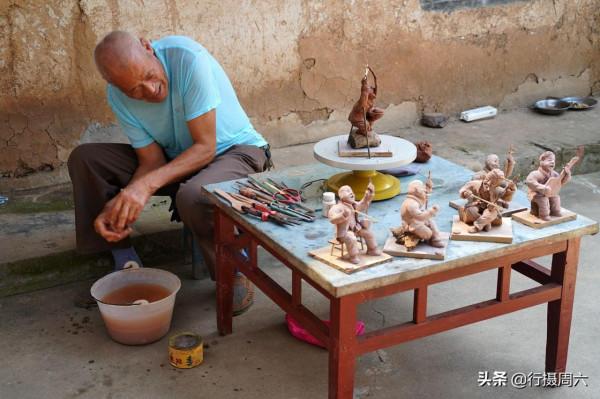 68歲農民大叔做“泥娃娃”40年，1個賣800元，嘆息無人繼承