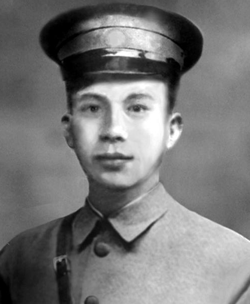 紅軍師長犧牲，毛主席狠狠批評林彪，蕭華說：他不死，應是個元帥