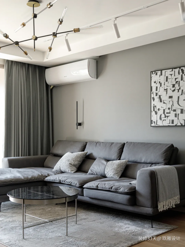 實用73平現代都市風二居