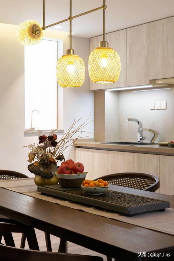 北京一對中年夫妻，曬出140㎡家，不豪華，卻裝出平凡實在的效果