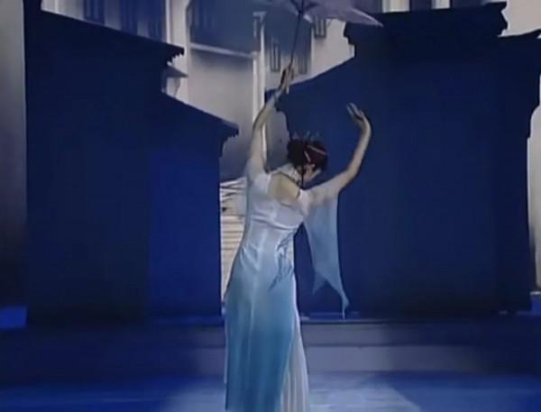 氛圍感拿捏住了！這些春晚舞蹈絕絕子