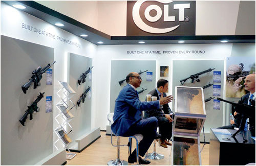 觀阿布扎比防務展感國際輕武器市場最新動態