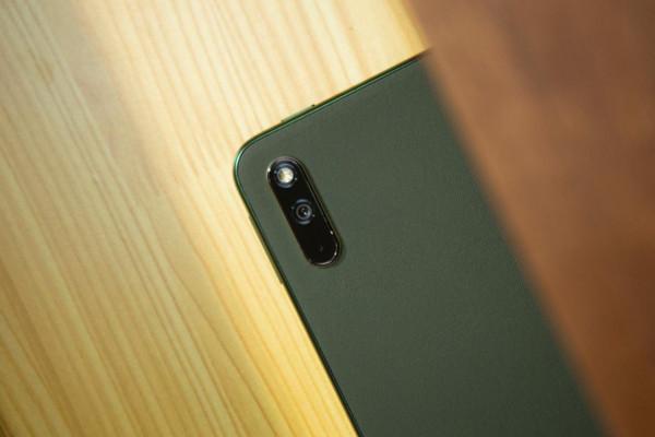 華為MatePad11新版本來了：經典夏日胡楊配色，頂配3199元