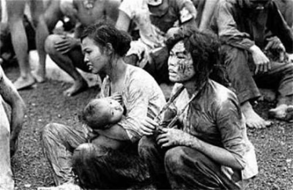 美國大兵在越南有了女兒並不知道，48年後父女相認稱很愧疚