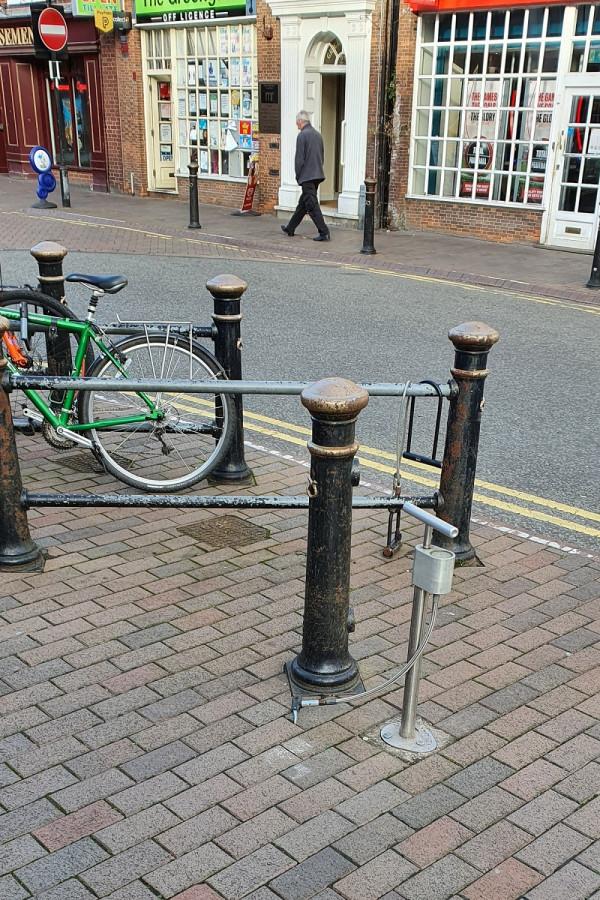 30張照片看世界:美國劫匪被奪槍,日本怪異廣告,義大利空姐遊行 30張照片看世界:美國劫匪被奪槍,日本怪異廣告,義大利空姐遊行