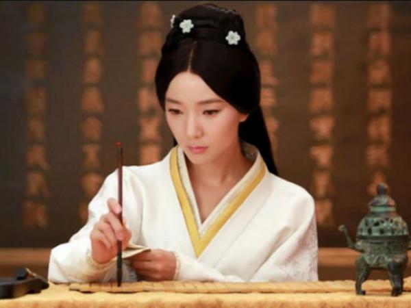 吃貨,吃之禍;被吃壞的歷史,被吃垮的國家 吃貨,吃之禍;被吃壞的歷史,被吃垮的國家