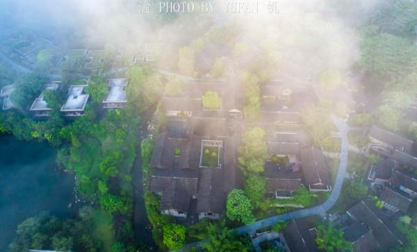 廣東六祖故里驚現神奇佛光，當地人說從未見過，遇見便會帶來好運