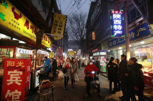 國內值得推薦的4條美食街,連本地人都愛去,你逛過幾條? 國內值得推薦的4條美食街,連本地人都愛去,你逛過幾條?