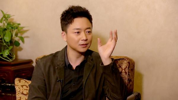 劉奕君：人生低谷期淨身出戶，二婚娶小嬌妻終獲幸福