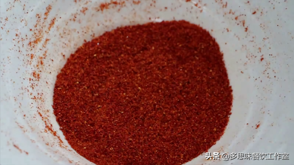 新疆燒烤羊肉串製作教程,香辛料配方精準到克,簡單易學一看就會 新疆燒烤羊肉串製作教程,香辛料配方精準到克,簡單易學一看就會