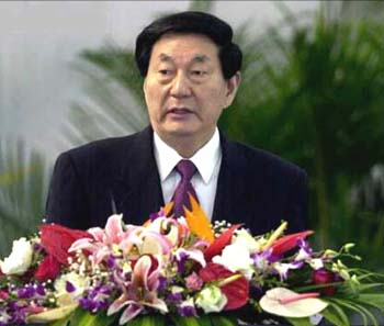 日本民眾問:中國想讓日本道歉到什麼時候?朱鎔基的回答讓人欽佩 日本民眾問:中國想讓日本道歉到什麼時候?朱鎔基的回答讓人欽佩