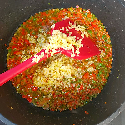 #一學就會快手菜#自制吃著會上癮的辣椒醬