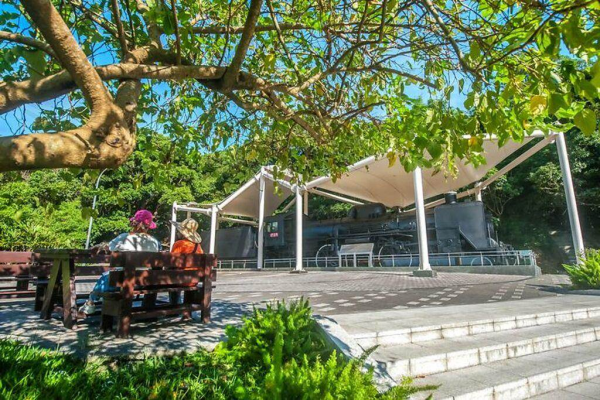 變好走了!基隆情人湖公園環山步道抗溼防滑更友善 變好走了!基隆情人湖公園環山步道抗溼防滑更友善