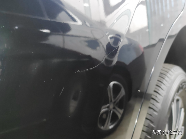 小姐姐花15萬買臺釣魚佬用過的日產途達，網友：反差感太強了