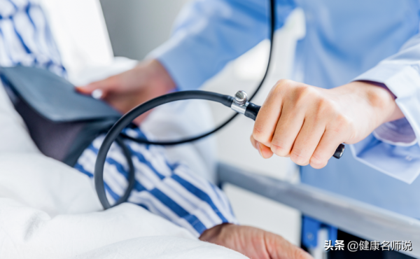 82歲老人突然病重住院，竟是鹽吃少了！低鹽飲食真的健康嗎？