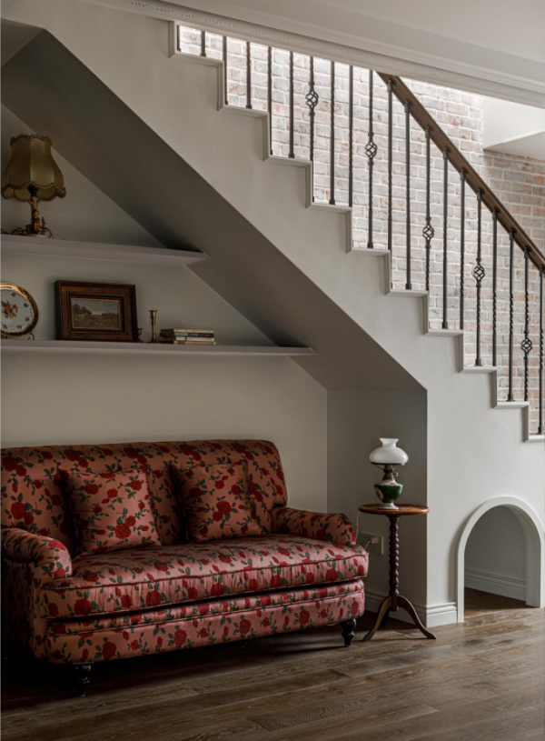 400㎡“藏寶宅”,三面環山的頂層花園,這個家每1㎡都讓人稱讚 400㎡“藏寶宅”,三面環山的頂層花園,這個家每1㎡都讓人稱讚