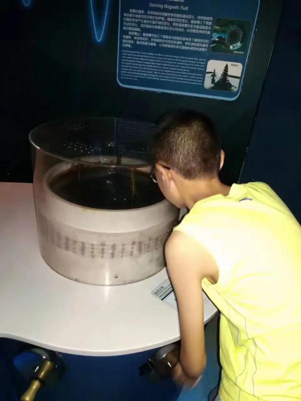 17北京遊之大成殿內仰聖，科技館裡尋真